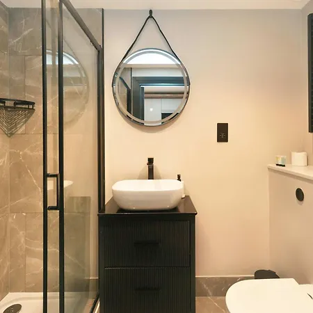 Stunning Mezzanine Studio Apartment In Central Newport Beach Exterior foto