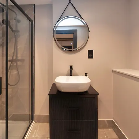 Stunning Mezzanine Studio Apartment In Central Newport Beach Exterior foto